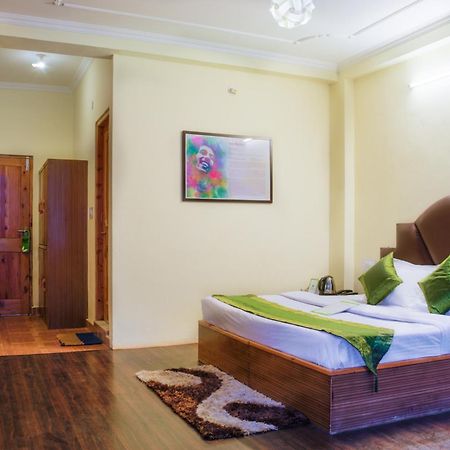 Treebo Trend Celebriti Manali Hotel Vashist Ngoại thất bức ảnh